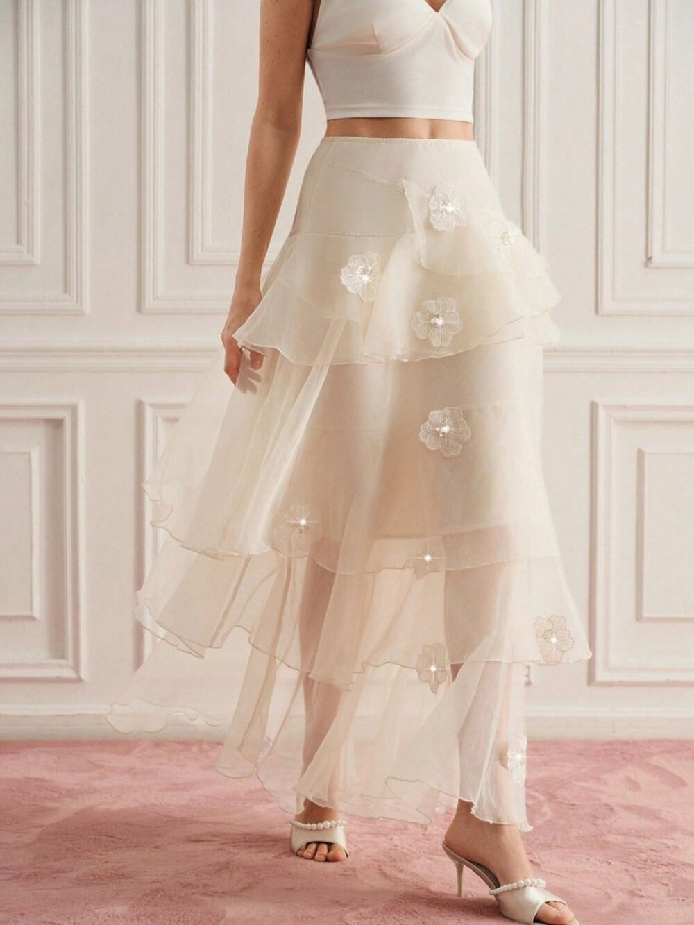 European Elegant Women's Sequin Floral detailed Ruffle Hem Cake Skirt - Picture 7 of 7